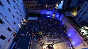 Art Night, la notte dell'arte, torna ad animare calli, campi e palazzi di Venezia. Focus di questa edizione, la mostra "Uzbekistan: l’Avanguardia nel deserto"