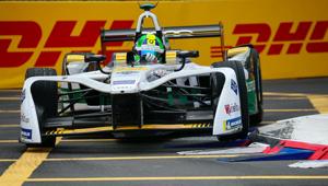 DHL è Official Founding e Logistic Partner della Formula E. In occasione dell’ePrix di Roma, il brand è presente all’Allianz E-Village con numerose iniziative