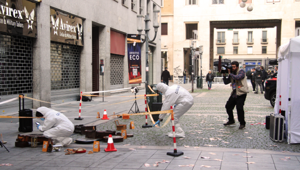 Audible porta una scena del crimine a Torino: al via l'installazione interattiva dedicata alla nuova serie audio "Effetto Eco"
