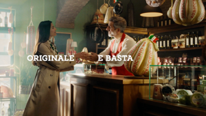 Auricchio si riposiziona nel segno della contemporaneità e rinnova l'identità visiva con la campagna "Più che originale, l'originale" firmata LePub. Nuovo logo e