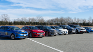 Esposte e in prova a CityLife Shopping District le sette vetture finaliste del premio Car of the Year, organizzato dal magazine Auto, per un weekend tra shopping e motori