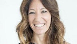 AXA Italia regala ai clienti una Card Salute per accedere a un network di 4000 strutture convenzionate e lancia una campagna pubblicitaria curata da Publicis Conseil