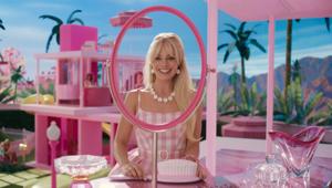 Accompagnato da un'imponente strategia di marketing e attività publicity, il film Barbie segna la miglior apertura al box office del 2023