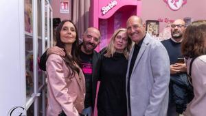 “Fashion Doll Revolution”, la mostra che espone la collezione di Barbie. Un evento glamour alla presenza di vip e collezionisti