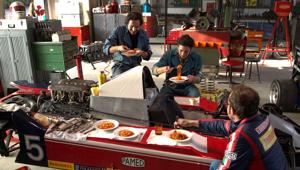 Barilla lancia la nuova Brand Platform e il posizionamento globale “Come in famiglia” con la campagna che racconta la storia di Pasticcino, cuoco della Formula 1. Firma LePub