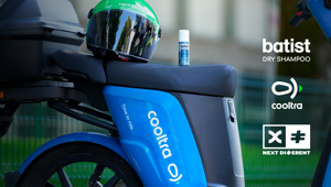 Con la campagna firmata Next Different, Batist, in partnership con Cooltra, esce dai confini della beauty routine per raccontare la libertà di chi vive con leggerezza