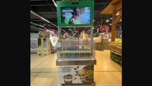 BBoard Services e Danone: la rivoluzione nel retail media. L’espositore refrigerato diventa il nuovo  punto di incontro tra brand e consumatore