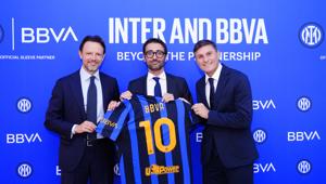 BBVA diventa Official Sleeve Partner di FC Internazionale Milano e lancia l'offerta dedicata a chi è già cliente della banca digitale. L'iniziativa si inserisce nella più grande campagna di comunicazione della banca in Italia