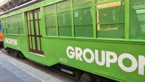 Groupon colora il centro di Milano con il Beauty Tram. Firma Access