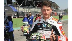 Ben 10 al campionato nazionale di Superbike con Fabio Massei
