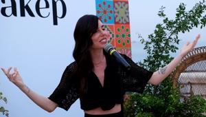  Akep con Zero & Company, esordio con sfilata e live show