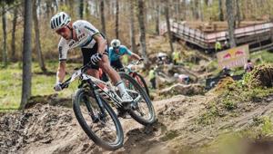 UCI e Warner Bros.Discovery: partnership per la Coppa del Mondo di Mountain Bike