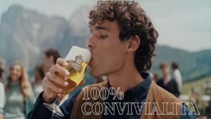 Birra Forst racconta tradizione e convivialità del territorio altoatesino nella campagna firmata Dilemma. Debuttano logo animation e sound logo