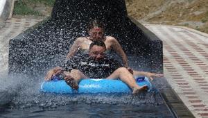 A Riccione l'Aquafan inaugura il Black Hole e lo comunica con una campagna 'paurosa' firmata dal marketing del Polo Adriatico di Costa Edutainment