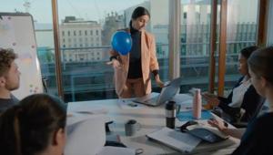 Medtronic lancia la Blue Balloon Challenge: una campagna digitale per raccontare la condizione di chi vive con il diabete di tipo 1