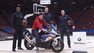BMW Motorrad Milano inaugura la stagione motociclistica con i campioni dell’EA7 Olimpia Milano