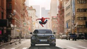 BMW porta la mobilità moderna nel film Sony Pictures 'Spider-Man: Brand New Day' con la iX3 Flow. Al via la campagna teaser firmata Jung von Matt Hamburg