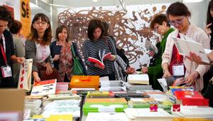 Accordo tra AIE e BolognaFiere per la promozione dell’editoria italiana all’estero e l’organizzazione di nuove iniziative per il mondo del libro
