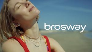 Investimento tv massiccio per la nuova campagna pianificata da TEND per Brosway. Nel media mix anche tanta presenza digitale e radio con oltre 500 contatti lordi