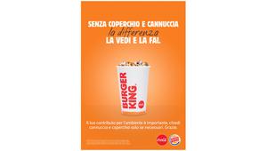 Burger King: via tappi e cannucce di plastica da tutti i ristoranti italiani. A supporto una campagna social e in store