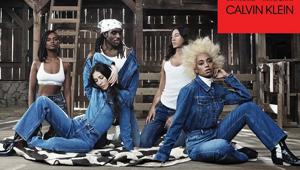 La cantautrice Solange e altri artisti protagonisti della nuova campagna mondiale Calvin Klein Underwear e Jeans con gli scatti di Willy Vanderperre
