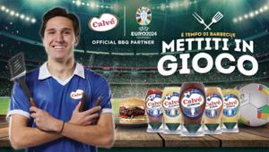 Calvè lancia la campagna 'E' tempo di barbecue' con Federico Chiesa per Uefa Euro 2024. Firma Wasserman, che vince la gara. Parrello: "Riaffermiamo la capacità del brand di generare connessioni tra gli italiani. Investimenti in crescita"