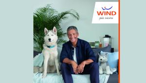 Wind inaugura il “back to school” con un nuovo spot con Fiorello dedicato a ‘Fibra Family’. Firma TBWA