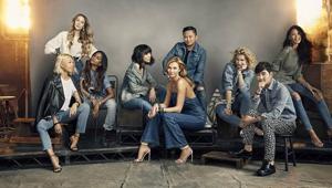 Karlie Kloss protagonista della campagna digital Swarovski per la  collezione Crystaldust A/I 2016