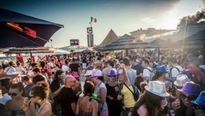 Mionetto fa il bis alla Capannina Beach di Jesolo