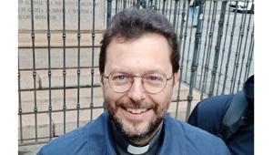 Al via a Cinisello Balsamo la mostra itinerante "Insegnaci a Pregare" firmata San Paolo e Mediacor. E' strutturata su nove totem e una web app