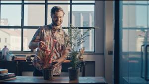 DDB firma la nuova campagna per Intesa Sanpaolo Casa con protagonisti gli agenti immobililari