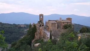 Celleno si reinventa fra storytelling e turismo del futuro tramite il progetto 'Borgo Fantasma'