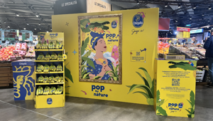 Chiquita trasforma i reparti Carrefour in gallerie d'arte con la campagna "Pop by Nature"