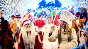 Torna Christmas World a Villa Borghese: installazioni luminose, allestimenti scenografici, attrazioni, performer e tante novità firmate Lux Entertainment