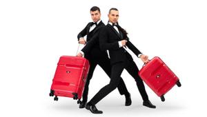 Ciak Roncato “Move Your Xmas” con Kataklò Athletic Dance Theatre. Agenzia: Dare Studio