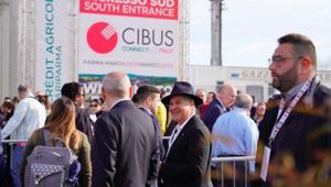 D’Amico al CIBUS 2024: leggerezza, trasparenza e semplicità elevate ad arte in fiera e in outdoor