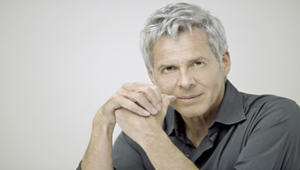 Sanremo 2018, a Claudio Baglioni anche la conduzione del Festival. I partner che lo affiancheranno saranno annunciati a gennaio