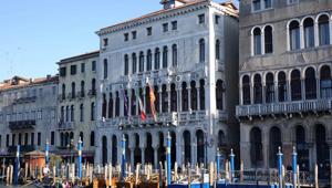 Comune di Venezia: bando di gara per la concessione di 244 impianti pubblicitari di grande formato