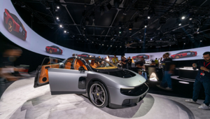 Gruppo Peroni Eventi firma l'Internal Première di Ferrari Luce