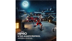La preparazione alle festività, quest’anno, è atletica, con il Babbo Natale sportivo di VMLY&R e HIPRO Danone