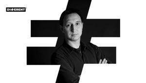 Davide Stelitano nuovo Creative Director dell'area Mall & Outlet di Different