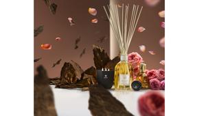 Dr. Vranjes Firenze si affida a dentsu per il lancio della sua prima collezione Eau de Parfum & Body Care “Rosa Tabacco”