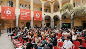 DESINA 2026: oltre 40 appuntamenti a Napoli per il festival delle "Resistenze Visive"