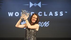 La francese Jennifer Le Nechet proclamata Miglior Bartender del mondo 2016 al Diageo Reserve World Class