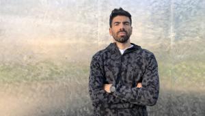 Su DMAX Gianluca Gazzoli conduce "Basket Zone" con Andrea Meneghin. Da mercoledì 3 novembre alle 23.15 in esclusiva sul canale 52