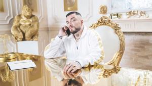 Il rapper GUÈ PEQUENO testimonial d’eccezione  della nuova stagione de 'La Febbre dell'Oro' su DMAX