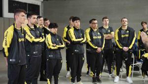 Stardust lancia Dsyre, la nuova gaming house italiana. Al Museo della Permanente di Milano esposto l'NFT Stardust