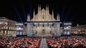 La Filarmonica della Scala torna in Piazza Duomo con il "Concerto per Milano": una tredicesima edizione open air all'insegna di grandi brand e debutti internazionali