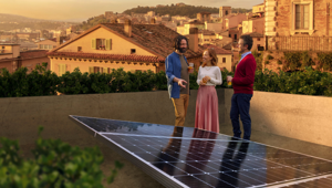 E.ON lancia la nuova campagna a supporto dell'offerta “E.ON Solar Dream-Porta un Amico”. Creatività a cura di DDBO, pianifica Mediaplus