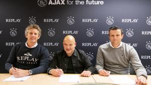 Replay sarà sponsor ufficiale dell’Ajax Football Cub per le prossime quattro stagioni